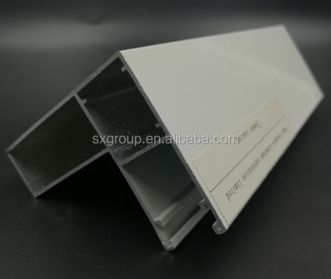Op basis van tekeningen van klanten Aluminiumprofiel extrusie voor deur- en vensterproducten