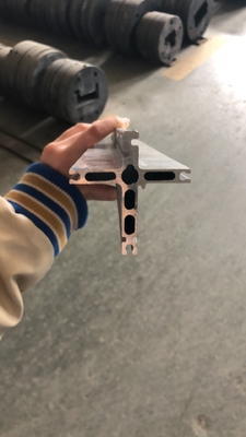 6063 T5 Anodiserende industriële aluminiumprofielen voor spoorweginspectiecamera
