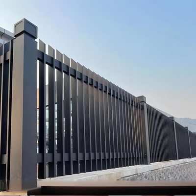Buiten Tuin Privacy hek met 6063 Graad Aluminium horizontale slaten panelen en ontwerp