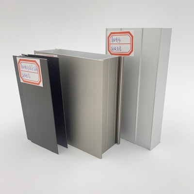Professionele afwikkelingsservice Champagne geanodiseerd aluminiumprofiel met natuurlijke afwerking