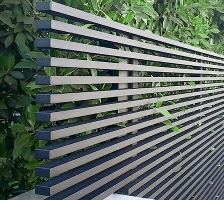 Alloy Modern Garden Black Vertical Tube Fence met snijservice en poedercoating