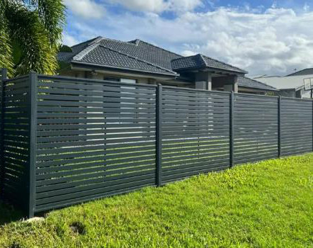 Plaat met vierkante functie Beschermingsgrendel Alloy Aluminium Metal Picket Fencing Panels