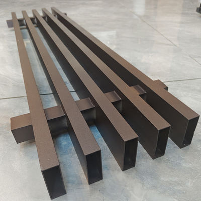 Plaat met vierkante functie Beschermingsgrendel Alloy Aluminium Metal Picket Fencing Panels