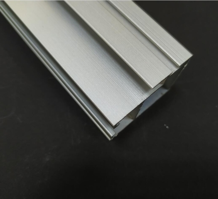 Persoonlijke 6063 T5 T6 aluminium profielen voor deuren en ramen Dikte 0,8 mm-2,0 mm