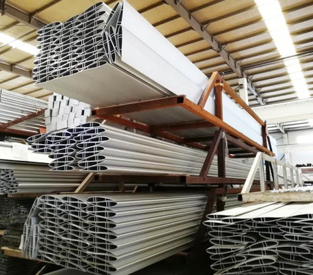 Shengxin Custom Architectural Aluminium Frame Extrusion Alloy Profile voor deurvenster