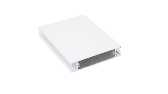 0.30 mm Dikte RAL9010 9016 poedergecoate aluminiumprofielen voor ramen en deuren