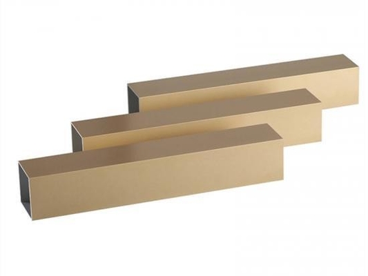 Gepersonaliseerde kleur Titanium Gold Aluminium Kledingkast Extrusie Profielen GB5237-2017 Standard