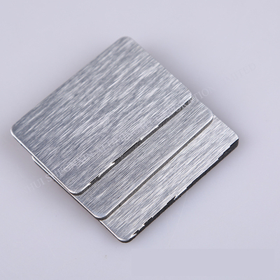 Outdoor Traditionele Panel Aluminium Sandwich Panel met Aluminium Spiegel Wit Kruis