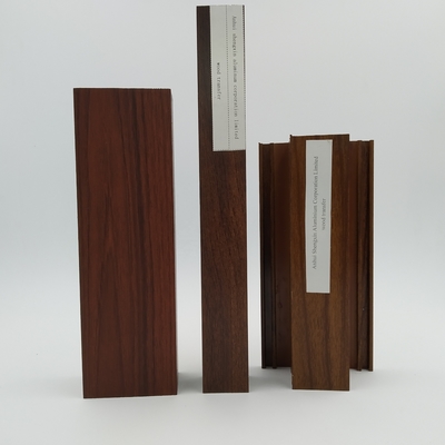 Persoonlijke geextrudeerde aluminiumprofielen voor villa 6061 6063 A 6005 A 6060 6082 T4 T5 T6