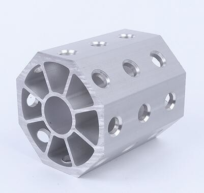 ±0,13 Tolerantie van aluminiumbuis voor montagelijnen voor carrosserie in wit in de automobielindustrie
