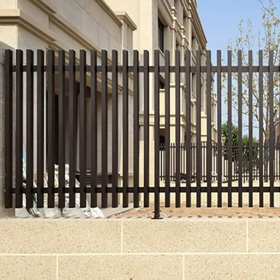 Decoratief paneel Custom Fencing Gate met 5.8-6.0M Lengte T5 Zwart Aluminium Railing