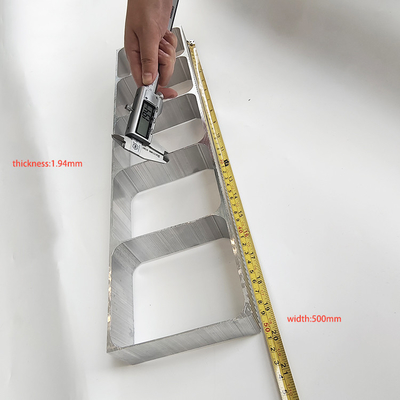 Robuuste aluminium extrusieprofielen voor vrachtwagens en bussen Lijstlengte 5,8-6,0M Tolerantie ±1%