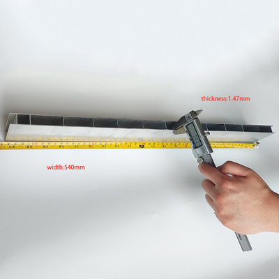 Robuuste aluminium extrusieprofielen voor vrachtwagens en bussen Lijstlengte 5,8-6,0M Tolerantie ±1%