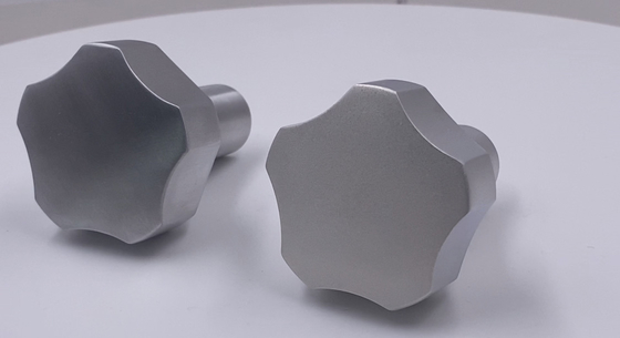 Persoonlijke industriële profiel CNC-bewerkte aluminiumlegeringsonderdelen voor architectuur