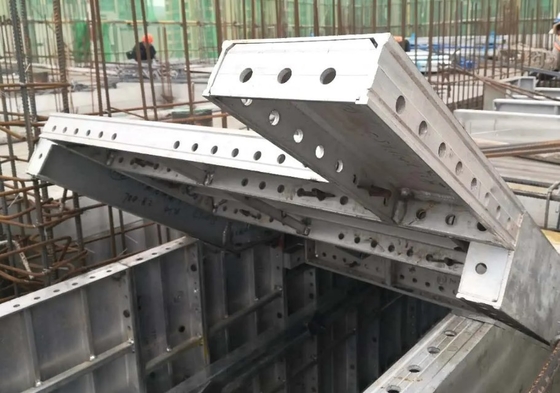 Persoonlijke aluminium extrusieprofiel voor de constructie van moderne bouwsystemen