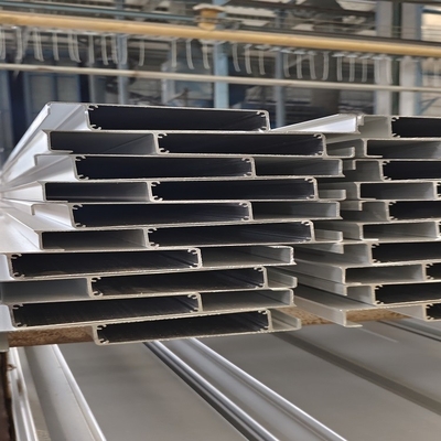 Voldoen aan GB-standaard en tolerantie ±1% Custom SHENGXIN Aluminium Window Extrusion Profiles