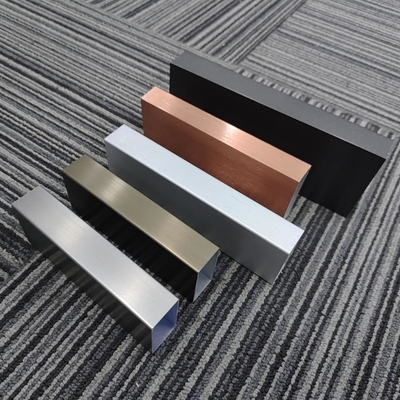 Anodisatie van het oppervlak Aluminium vierkant buisprofielen voor decoratie in vierkant