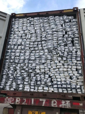 Anodisatie van het oppervlak Aluminium vierkant buisprofielen voor decoratie in vierkant