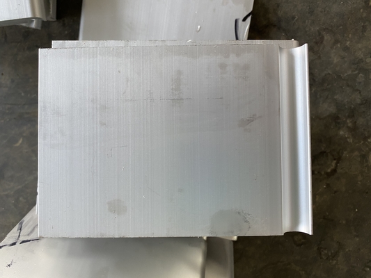 Industriële extrusie Aluminiumprofiel frezen Op maat gemaakte kleuren 6063-T5 Aluminium frame