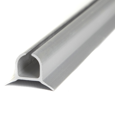 Boringen, boringen, precisie-snijden, aluminium-extrusie voor het afsnijden van de rails in zilver