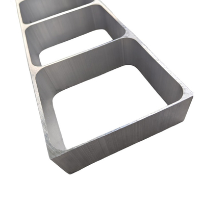 6063 Aluminiumlegeringsprofielen voor industriële extrusie voor vrachtwagen- en buscarrosserie ISO-gecertificeerd