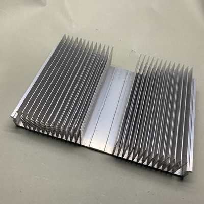 Vierkant poeder gecoate aluminium industriële verwarmingsprofielen voor maatwerk