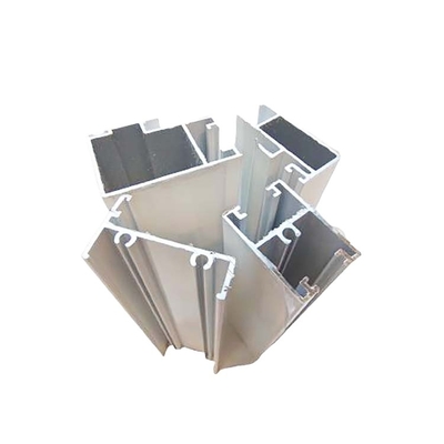 Aluminiumprofielen voor extrusie met bewerking in blanke en zwarte kleur