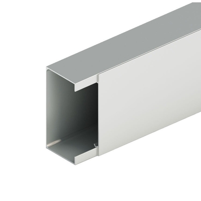 Zilveren geanodiseerde rechthoekige aluminium extrusieprofielen voor duurzame transportgereedschappen