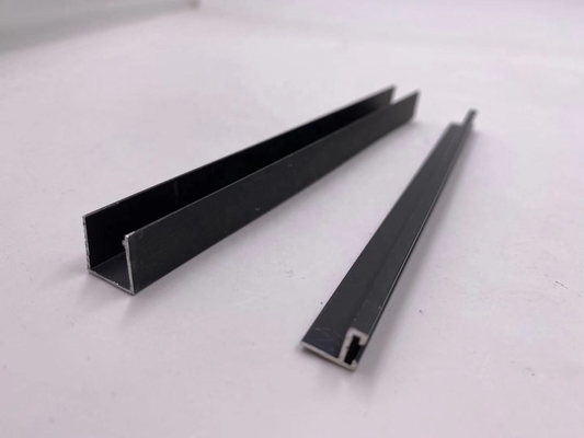 Zwarte geanodiseerde matte aluminiumprofiel voor de Peruaanse markt