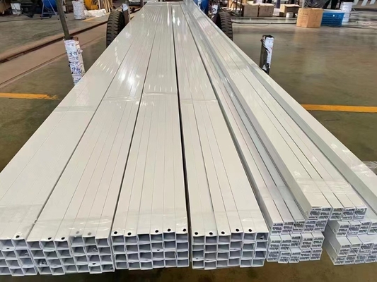 Extrudeerde aluminiumprofielbuizen voor de plank Grote hoeveelheid molen afwerking 6063/6061 T5 legering