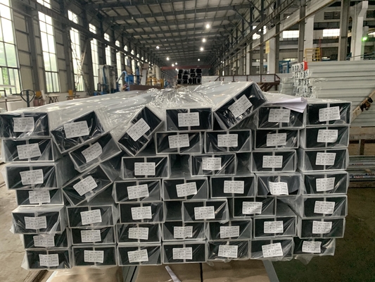 Extrudeerde aluminiumprofielbuizen voor de plank Grote hoeveelheid molen afwerking 6063/6061 T5 legering