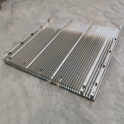 Persoonlijke aluminiumprofielen voor warmteafkoelingen voor nauwkeurige koeling en optimale thermische prestaties