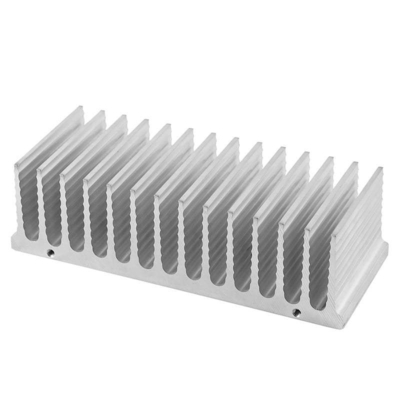 Persoonlijk gemaakte aluminiumprofiel voor industriële radiator Tolerantie ± 1% Klantvereiste