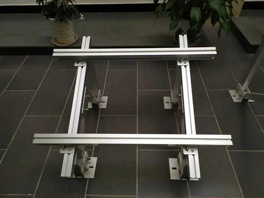 Vervaardiging van vierkante aluminium zonneframeprofielen voor op maat gemaakte PV-colormodules