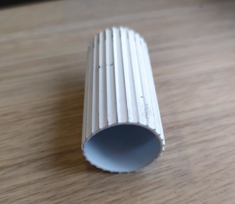 Op maat gemaakte vensterdeurtubes De Aluminio L20 Aluminium Alloy 6063 Aluminium Alloy Dorado