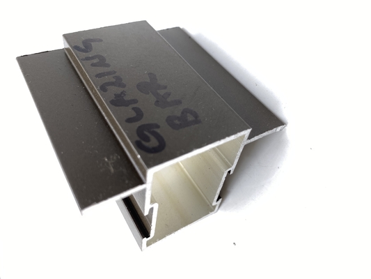 6063 Aluminiumlegering 5.8-6.0M Lengte Aluminiumprofielen voor Casement Windows 28/30.5