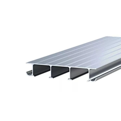 Voldoen aan de GB-standaard voor aangepaste kleuren aluminium-extrusieprofielen voor aluminiumdekken