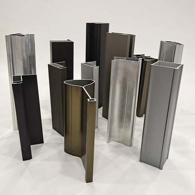 Verwerking van decoiling voor op maat gemaakte 6063 aluminium legering geperste profielen op balkonplaten