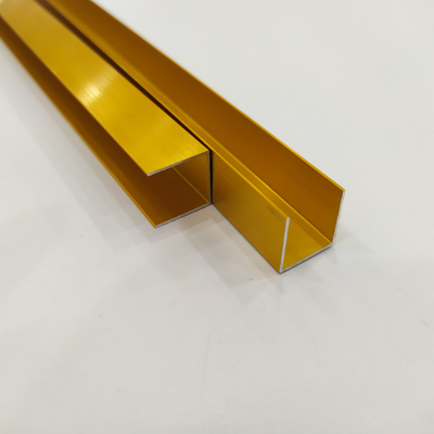 0.30 mm Dikte Aanpasbaar geanodiseerd aluminiumprofiel voor glazen hekken in U-vorm