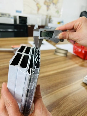 Aluminiumprofiel van topkwaliteit 6000-serie voor architectonisch profiel voor ramen en deuren