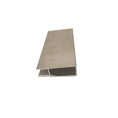 Verticale schuifvensters in Mexico Architecturale aluminiumprofielen met temperatuur T3-T8