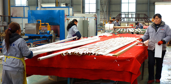 Aluminiumprofielen van houtkleur voor hekken van legering of niet van legering Klasse 6000