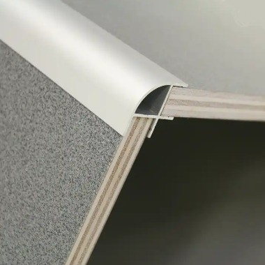 Goud en zwart aluminium decoratieprofielen voor schuifdeuren en kast veelzijdig