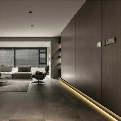 Push and Pull PVC Custom Moderne vloervoetwerk Verlichtingsprofiel met LED-licht