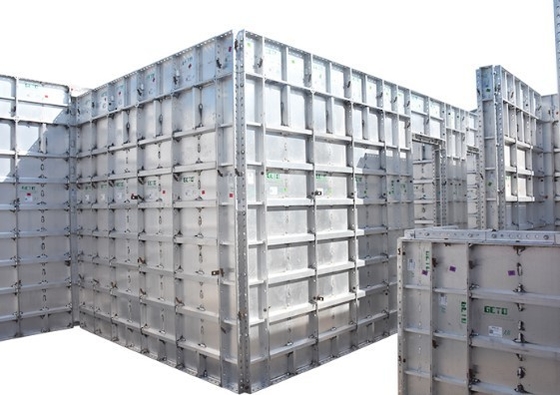 Gepersonaliseerde kleur Shengxin 6000-serie Aluminiumvormwerk voor huizen Extrusieprofielen