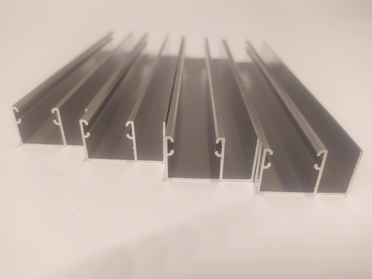 6063 T5 Shengxin Custom Aluminium Extrusion Profiles voor ramen en deuren op de markt van Peru