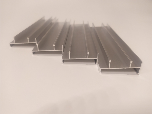 6063 T5 Shengxin Custom Aluminium Extrusion Profiles voor ramen en deuren op de markt van Peru