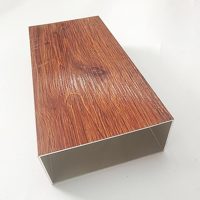 Op maat gesneden voor 3D hout aluminium profielen in vensterdeuren en geveloplossingen