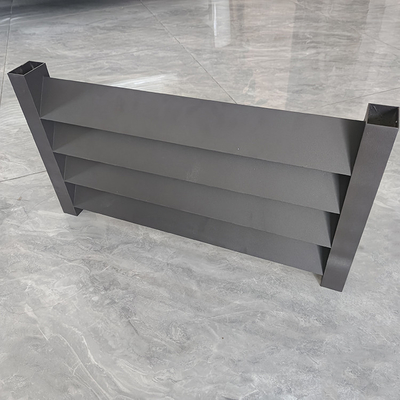 Lasten van aluminium hekken met concurrerende en ISO9001/ISO14001/ISO18001 certificering