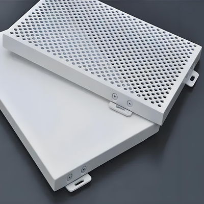 ISO-gecertificeerde op maat gemaakte bouwmaterialen Aluminiumwandbekleding voor decoratie